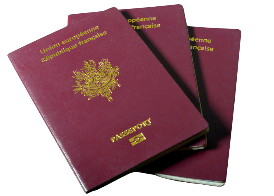 Tout savoir sur le passeport : démarches, validité et tarifs en 2025